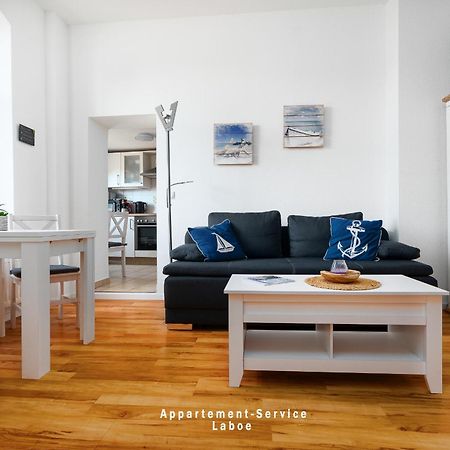 Kleines Glueck Apartment Laboe Bagian luar foto