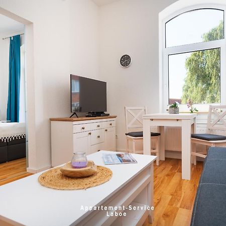 Kleines Glueck Apartment Laboe Bagian luar foto